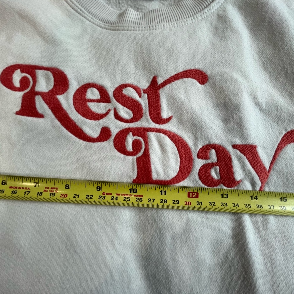Women's Light Pink “Rest Day” Embroidered Crewneck Sweatshirt size Small - Picture 6 of 7